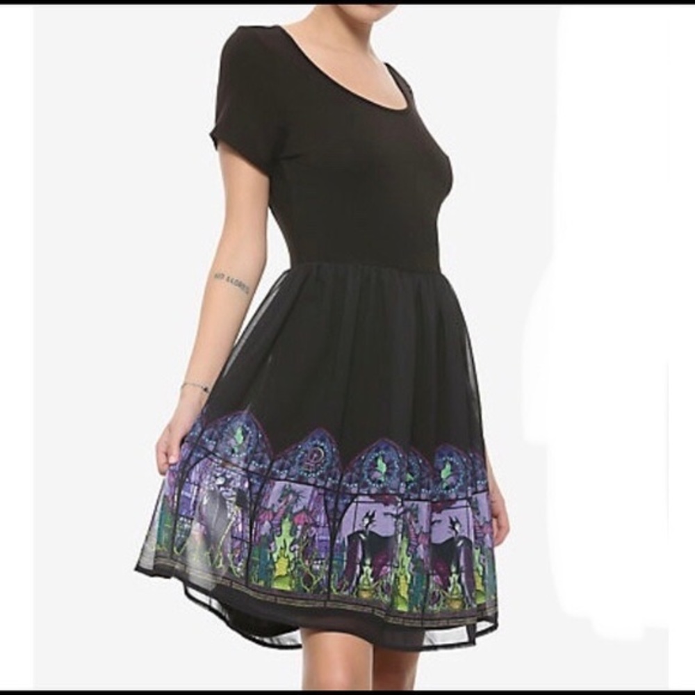 Disney Villian dress size XL